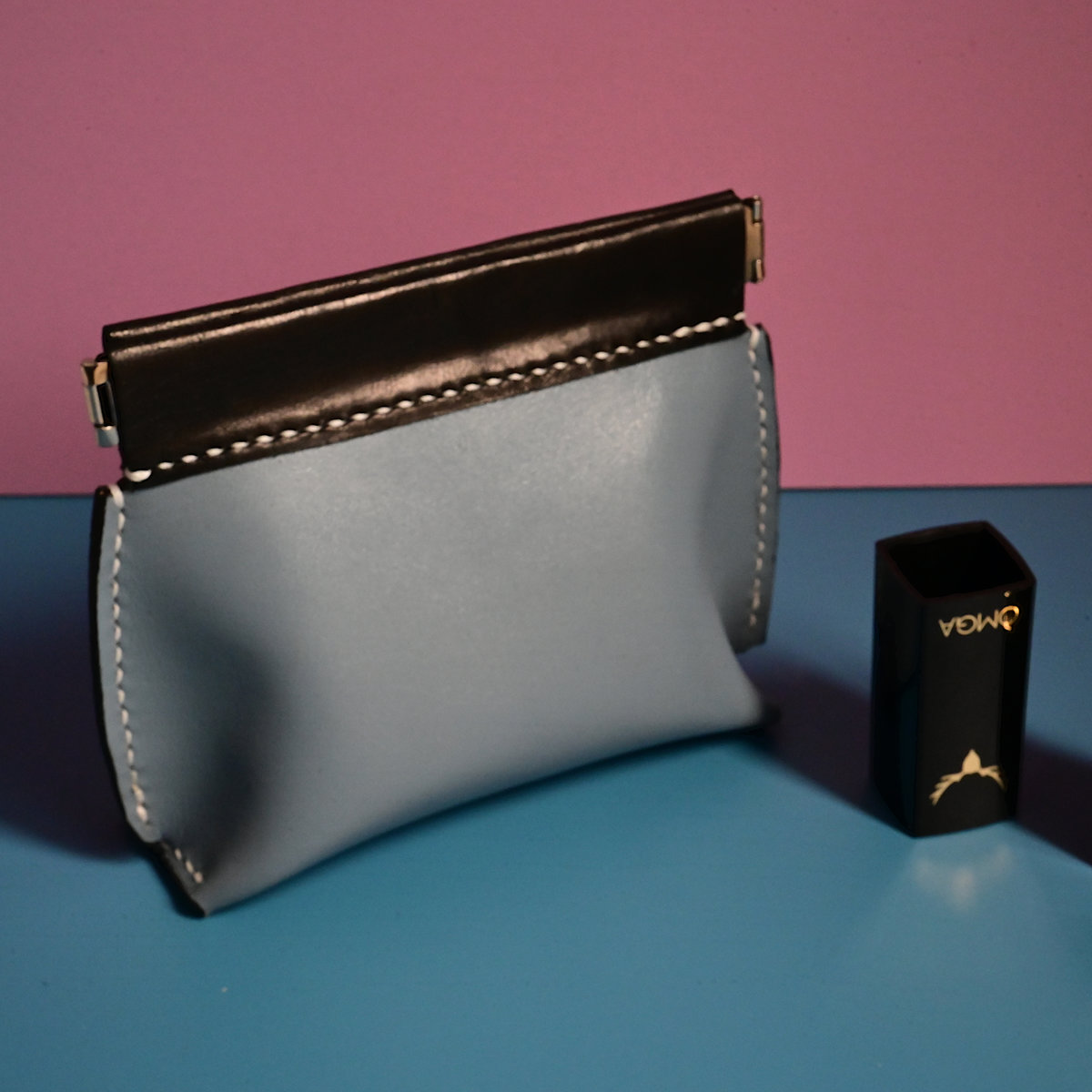 The Sky Blue Compact Pouch – Hand-Sewn Top-Grain Leather